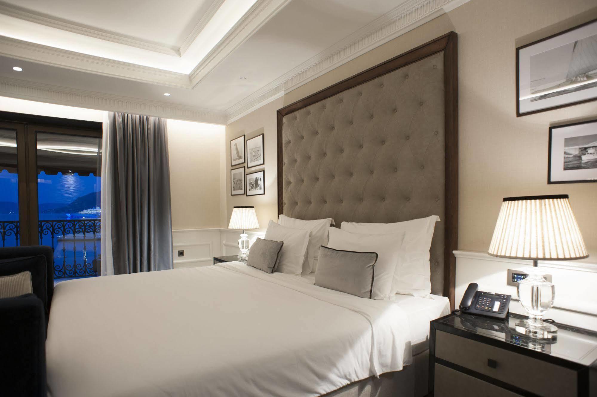 Boutique Hotel La Roche Tivat Exterior photo