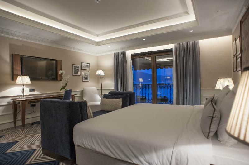 Boutique Hotel La Roche Tivat Exterior photo